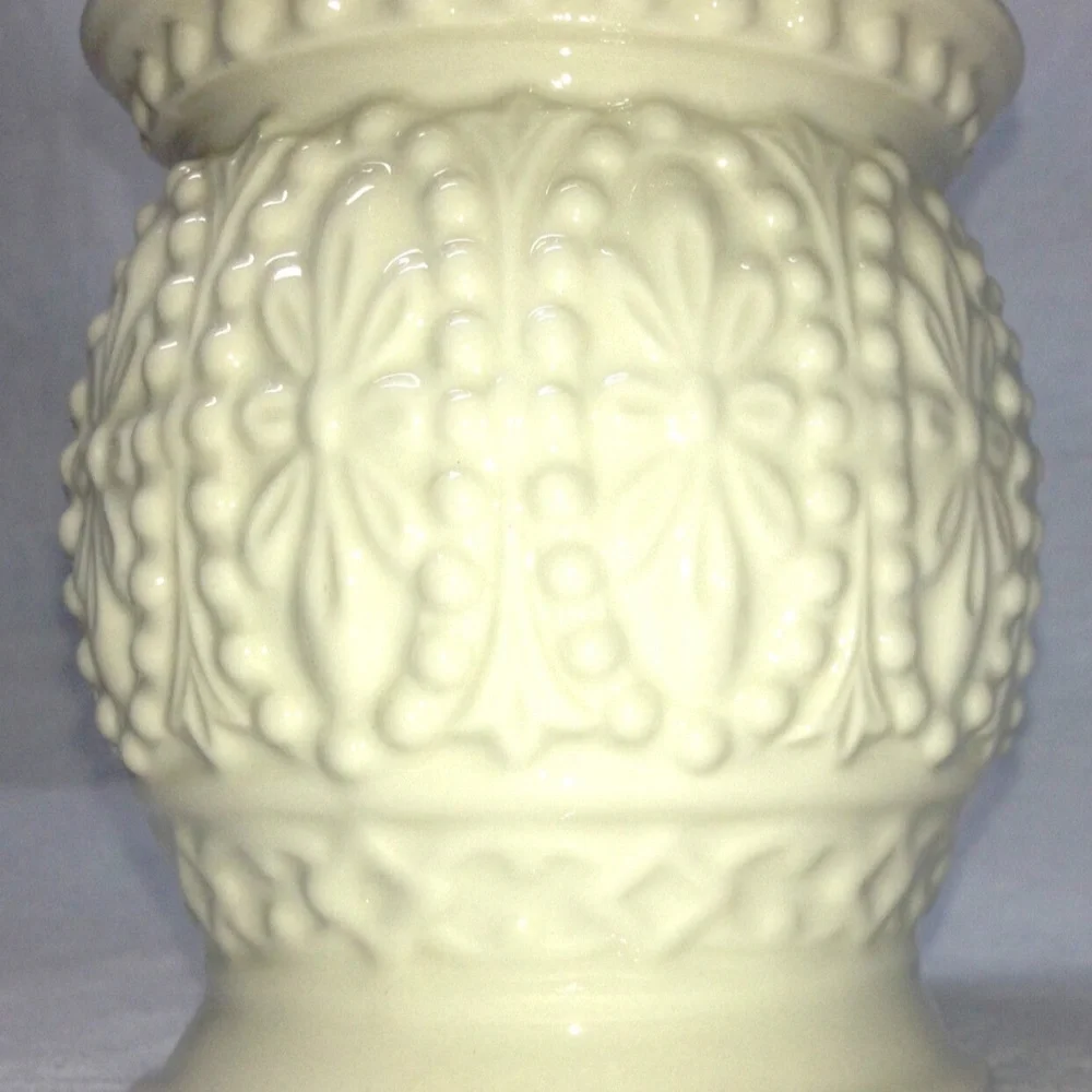 Vintage Lenox Handcrafted Porcelain White Small Tea light Candle Holder NIB
